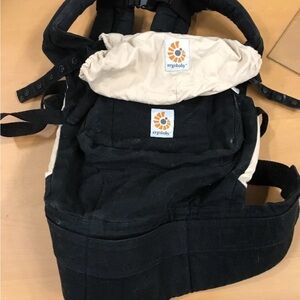 Ergobaby Bundle of Joy carrier - black and tan